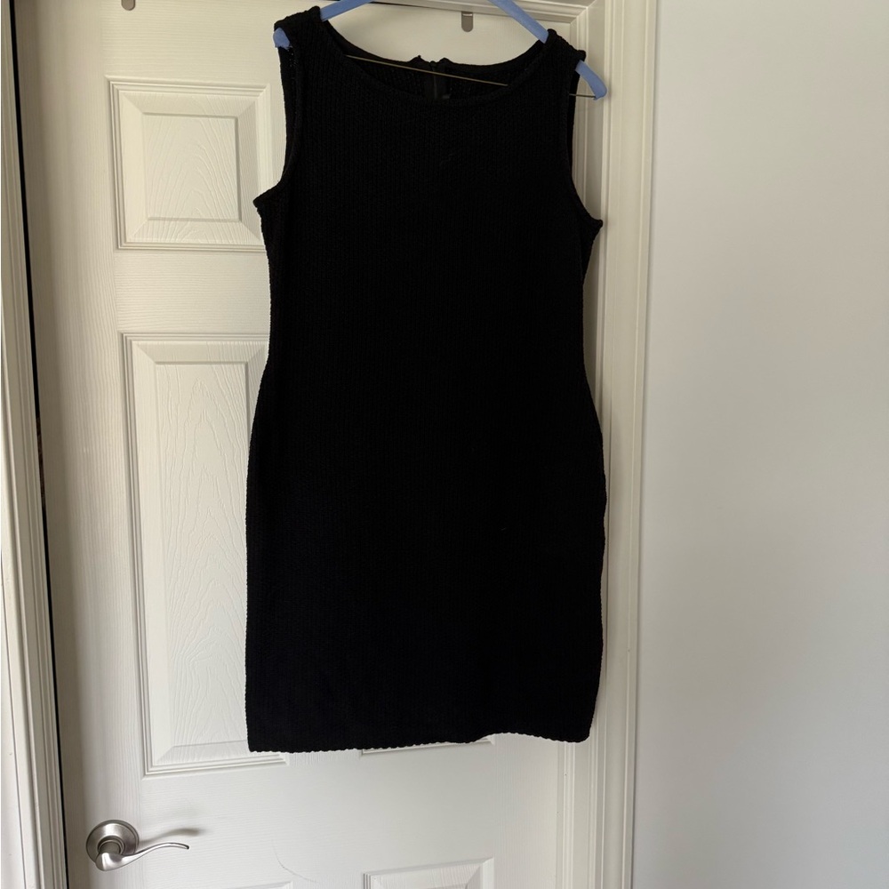Elegant Black Sleeveless Dress